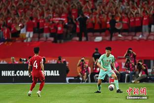世预赛中韩之战今晚打响，赛前李可社媒晒个人海报预热比赛